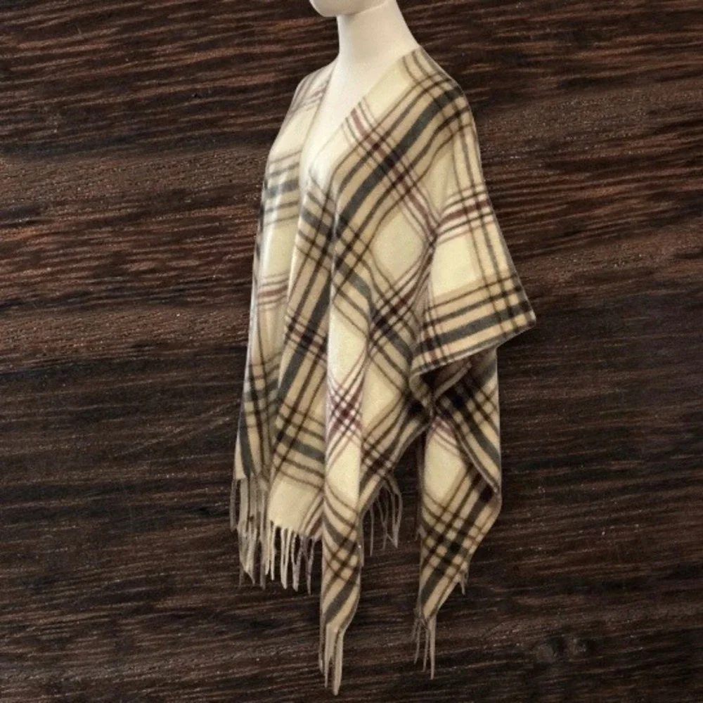 Woolrich Cozy Blanket Wrap Sienna Plaid One Size Dark Browns
